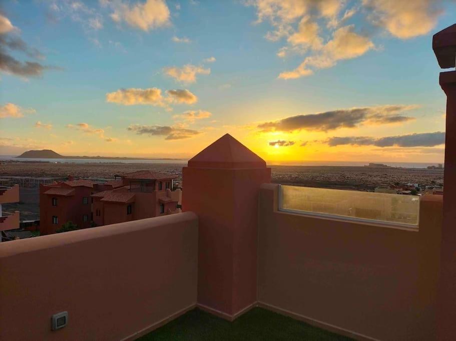 Oceanview Retreat Corralejo Apartment Ngoại thất bức ảnh